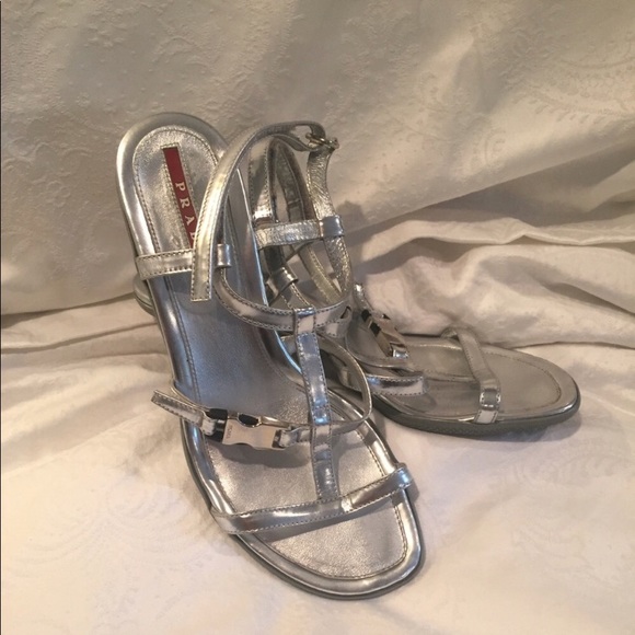 Authentic buckle logo Prada Sandals - Picture 6 of 8